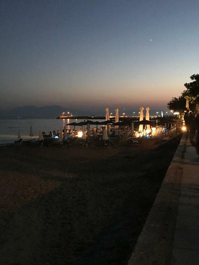Ferienhaus "Arizones", Nea Kallikratia, Chalkidiki Nea Kallikrateia エクステリア 写真
